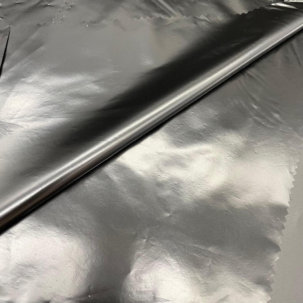 tpu黑色阻燃膜.jpg tpu黑色阻燃膜.jpg